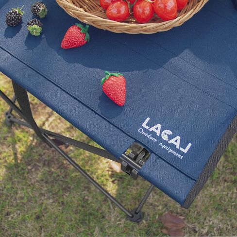 طاولة قابلة للطي للتخييم خفيفة الوزن، إطار ألومنيوم متين، سطح من قماش أكسفورد، حجم تخزين صغير، مع غطاء قدم غير قابل للانزلاق، جيب جانبي وحقيبة حمل (كحلي) in Kuwait