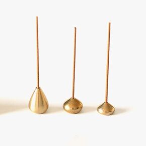 1Pc Brass Incense Holder, Portable Sandalwood Coil Base, Metal Brass Incense Base, Water Drop Shape Incense Stick Holder for Indoor Outdoor(S), Incense Holders