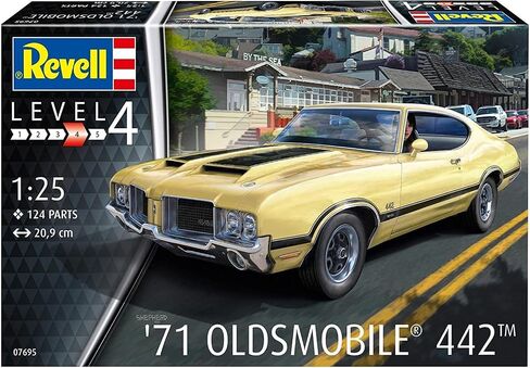 Revell 07695 '71 Oldsmobile® 442™ 1:25 Scale Unbuilt/Unpainted Plastic Model Kit in Saudi Arabia