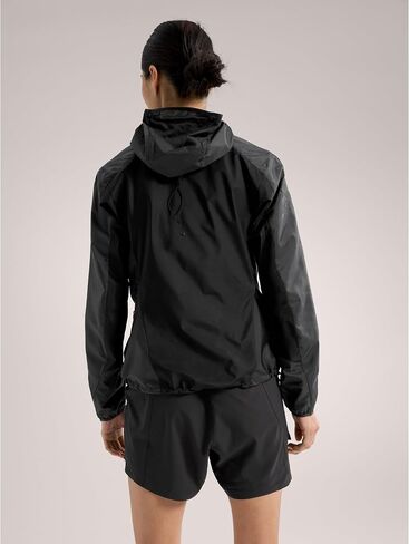 هودي Arc'teryx Norvan Windshell للنساء | أخف غطاء أمامي للجري على الجبال in Saudi Arabia