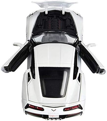 سيارة كورفيت ستينغراي كوبيه 2014 بمقياس 1:24 من مايستو (قد تختلف الألوان) in Kuwait