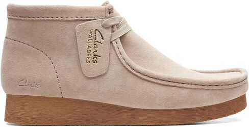 Clarks Womens Wallabee Boot2 61529 (Black Suede) in Saudi Arabia