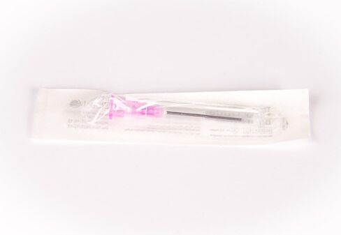 (الكمية 10) إبرة توزيع 18 جيجا × 1 بوصة، طرف حاد in Kuwait