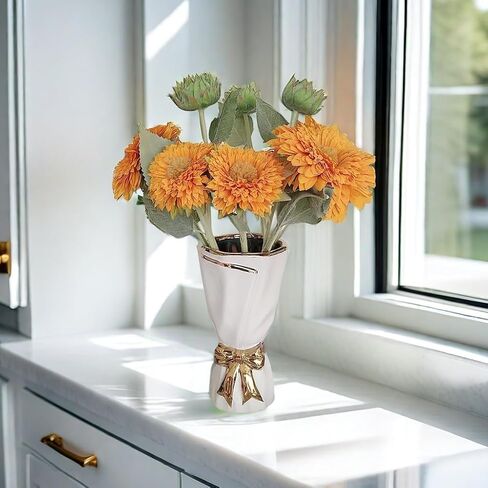 White Bow Flower Vase Ruffle Vase Ceramic Bow Vase for Flowers Coquette Vase for Living Room Bedroom Dining Table Home Decoration Flower Arrangements Wedding in Saudi Arabia