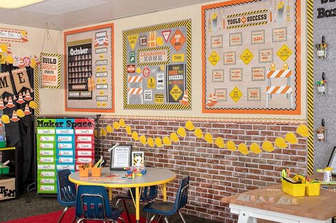 BULLETIN BOARD SET MINI UNDER CONST TOOLS for SUCCESS 31 PCS in Saudi Arabia
