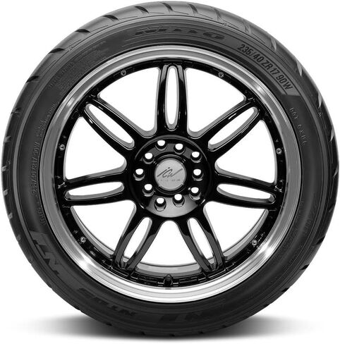 إطار نصف قطري Nitto NT05 لجميع المواسم - 205/50R15 89W in Saudi Arabia