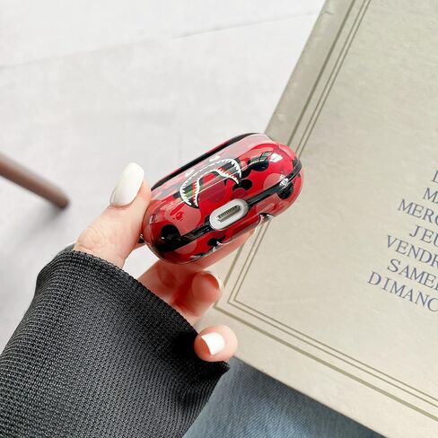 حافظة Air Pods IMD من السيليكون المموهة بأسنان القرش من الجيل الثالث [إصدار 2021]، وغطاء واقٍ لشحن AirPods وغطاء شحن لاسلكي وهدية رائعة (أحمر) in Kuwait