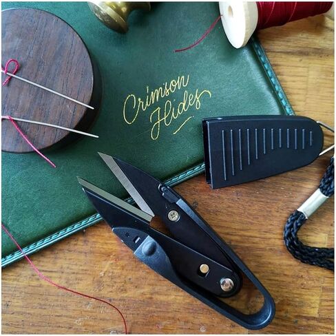 مقص غزل للحياكة مع غطاء مقص تطريز لقصاصات خيط الخياطة من نسيج الكروشيه in Kuwait