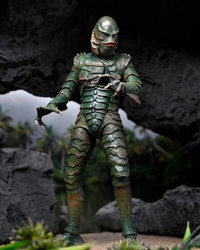 NECA - Universal Monsters - 7" Scale Action Figure – 7" Ultimate Creature from the Black Lagoon (Color) in Saudi Arabia