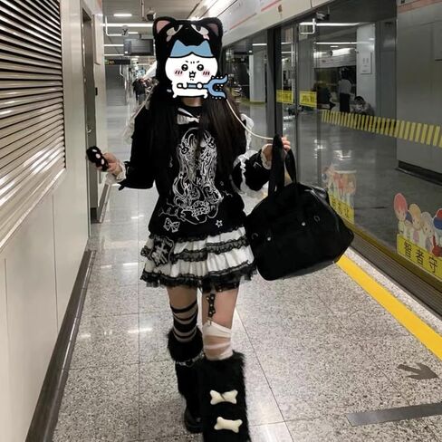 Y2K Harajuku Lolita Kawaii موضة عادية مرونة الخصر القوطية الجمجمة شارة الأسود الدانتيل تقليم طبقات تنورة قصيرة in Saudi Arabia