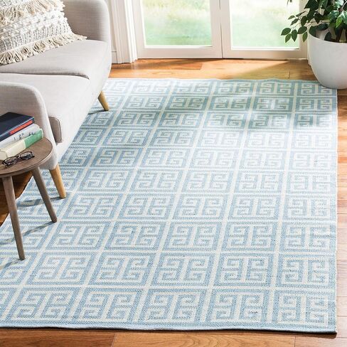 Safavieh Montauk Collection Accent Rug - 2' x 3', Blue & Ivory, Handmade Greek Key Cotton, Ideal for High Traffic Areas in Entryway, Living Room, Bedroom (MTK724C) in Saudi Arabia