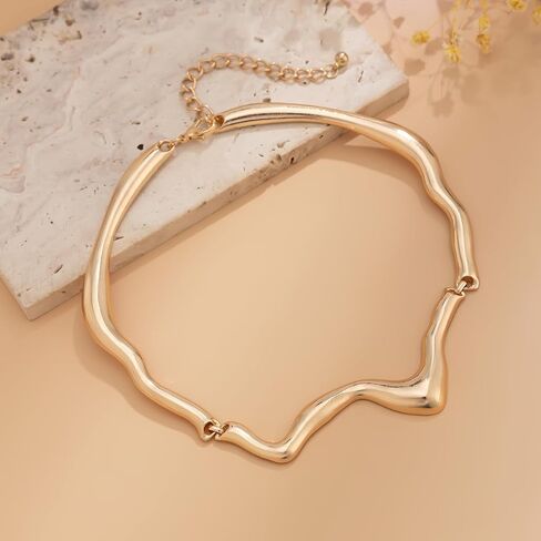 Punk Irregular Liquid Metal Clavicle Necklace for Women.Chunky Geometric Metallic Choker Necklace Grunge Jewelry in Saudi Arabia