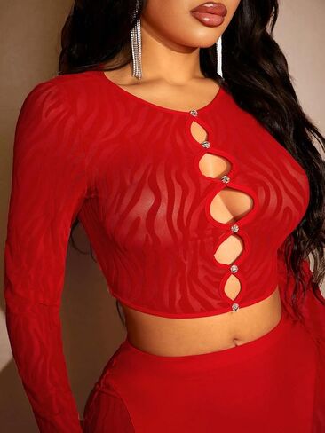 MakeMeChic Women's Striped 2 Piece Outfits Cut Out Crop Top and Bodycon Pencil Mini Skirt Set in Saudi Arabia