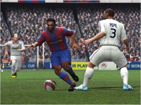 لعبة FIFA Soccer 09 - بلاي ستيشن 2 (تم تجديدها بشهادة معتمدة) in Kuwait