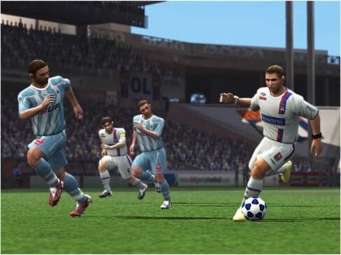 لعبة FIFA Soccer 09 - بلاي ستيشن 2 (تم تجديدها بشهادة معتمدة) in Kuwait