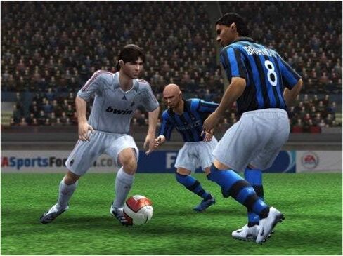 لعبة FIFA Soccer 09 - بلاي ستيشن 2 (تم تجديدها بشهادة معتمدة) in Kuwait