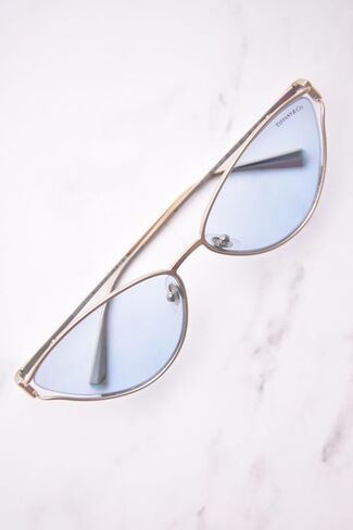 نظارة شمسية تيفاني TF 3095 6196MF صورة ذهبية شاحبة in Kuwait