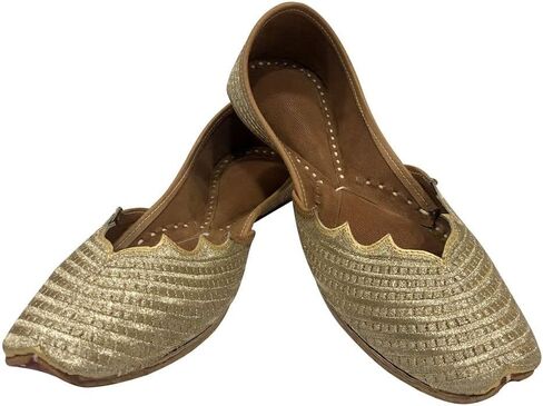 Women's Punjabi Jutti for Ethnic Shoes Soft Mojari Traditional Indian Jooti Leather Sandles Handmade Juti in Kuwait