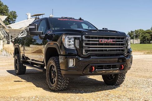 Rough Country 3" Lift Kit for 20-24 Chevy Silverado/GMC Sierra 2500 HD - 95830 in Saudi Arabia