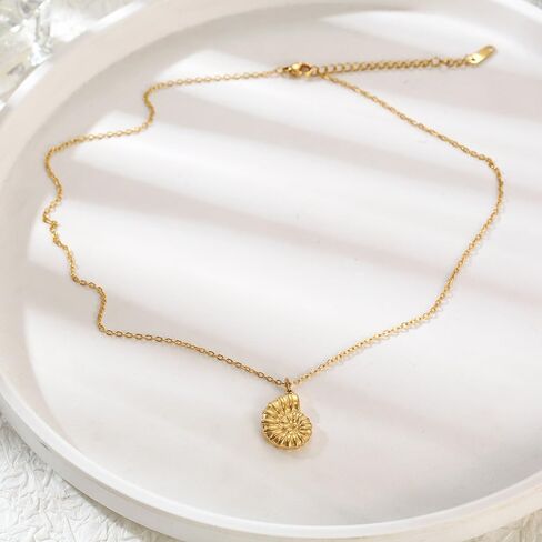 Stainless Steel 18K Gold Plated Conch Pearl Necklace Women,Ocean Jewelry Necklace Birthday Gifts for Women Girls in Saudi Arabia