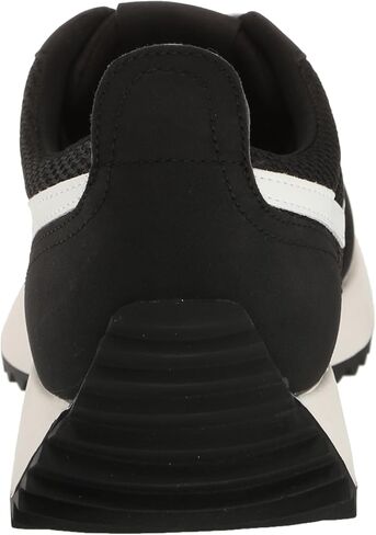 Women's Bynx Sneaker in Saudi Arabia