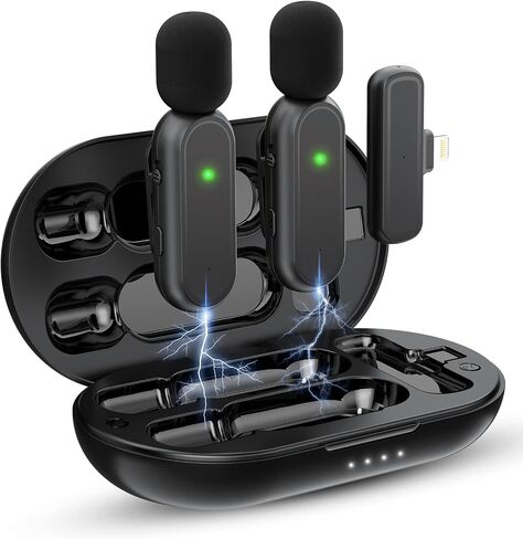ميكروفون لاسلكي لجهاز iPhone iPad (2 TX + 1 RX + علبة شحن)، عمر بطارية 7 ساعات، ميكروفون صغير 3 أوضاع لتقليل الضوضاء لتسجيل الفيديو، YouTube، Vlog، TikTok، 75FT in Saudi Arabia