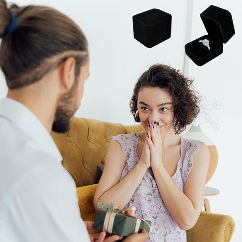 صندوق خاتم مخملي أسود، صندوق هدايا مجوهرات للاقتراحات والخطوبة والزفاف - سهل الحمل ويناسب جيبك (أسود، S) in Kuwait