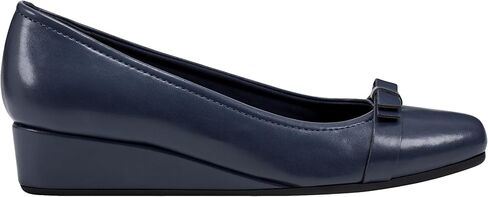 Easy Spirit Women's Gerta3 Pump in Saudi Arabia