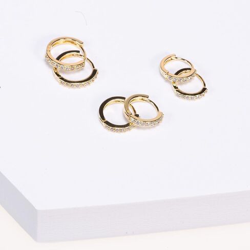 Gold Hoops Earrings in Saudi Arabia