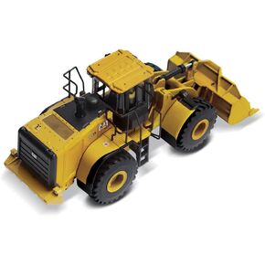 Diecast Masters 1:50 Caterpillar 966GC Wheel Loader | High Line Series Cat Trucks & Construction Equipment | 1:50 Scale Model Diecast Collectible Model 85682