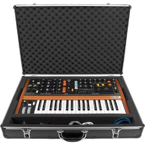 ANALOG CASES Behringer Poly D Case - Ultra-Lightweight UNISON Hard Case in Kuwait