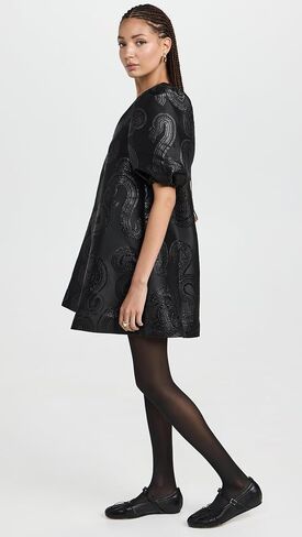 Women's Brethel Dress in Saudi Arabia