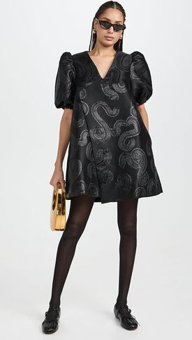 Women's Brethel Dress in Saudi Arabia