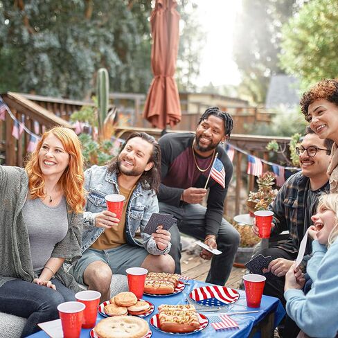 عدد 100 طبق من أطباق الرابع من يوليو، أطباق مستديرة مقاس 9 بوصات للاستعمال مرة واحدة، وشرائط ونجوم، لوازم الحفلات الوطنية، مجموعة أطباق للاستعمال مرة واحدة للاستخدام اليومي، أطباق ورقية ليوم ذكرى عيد الاستقلال in Kuwait