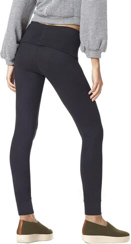 HUE Women's Curl Up Waistband Ultra Brushed Leggings in Saudi Arabia