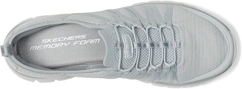 حذاء رياضي نسائي من Skechers بتصميم رشيق وناعم in Kuwait