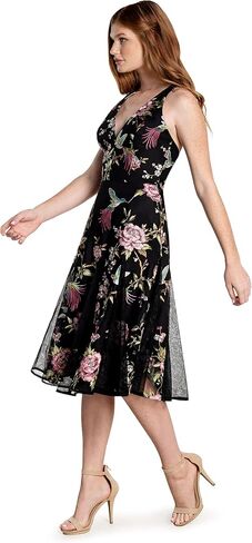 Dress the Population Women's Harlow Fit and Flare Midi Dress in Saudi Arabia