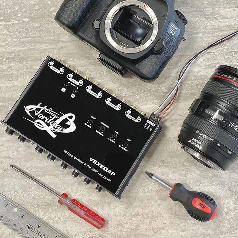 معادل Lanzar 4 Band Parametric - مخرج 7V RMS مع التحكم في مضخم الصوت، حجم نصف Din 7 x 4.1 x 1 بوصة، مدخلات Aux لخط Pre-amp عبر RCA ومقابس الهاتف، الضوء الأزرق، DC 12V مع مشغل عن بعد in Kuwait