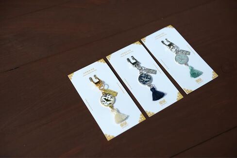 Goryeo Celadon Keychain, Ideal Gift for Any Occasion in Saudi Arabia