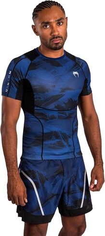 Venum Electron 3.0 Rashguard - أكمام قصيرة in Saudi Arabia