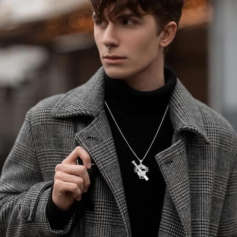 925 الفضة الاسترليني البيسبول الماسك قناع قلادة للرجال النساء البيسبول الرياضة مجوهرات البيسبول الخفافيش وقناع قلادة قلادة مع 22 + 2 '' الفولاذ المقاوم للصدا سلسله الأولاد الرياضة العصرية المجوهرات هديه in Kuwait