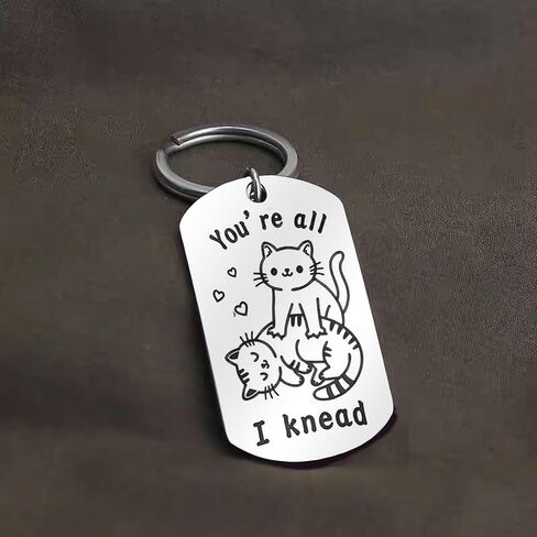 MUAMAX Cat Keychain for WomenCat Key Chain Stainless Steel Keyring Gifts for Mom Daughter's Birthday Mother's Day Valentine's Day Christmas Gifts in Kuwait