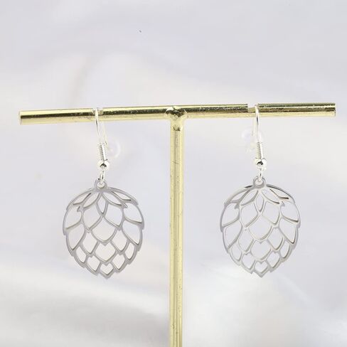 WUSUANED Hops Earrings Funny Beer Stud Earrings Beer Lover Gifts Beer Drinker Jewelry Gifts for Best Friends in Saudi Arabia