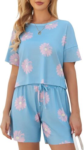 طقم ملابس WESIDOM للسيدات مكون من قطعتين، قمصان كاجوال بأكمام قصيرة وشورتات مريحة، طقم بيجامات رياضية in Kuwait