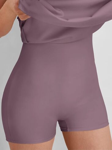 فستان نسائي قصير بياقة مربعة قابل للتمدد مع شورت مدمج in Kuwait