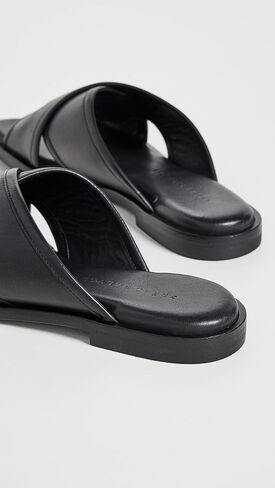 صنادل مارتا للسيدات in Kuwait