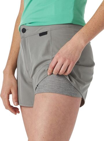 شورت ATG by Wrangler النسائي Trail Runner in Kuwait