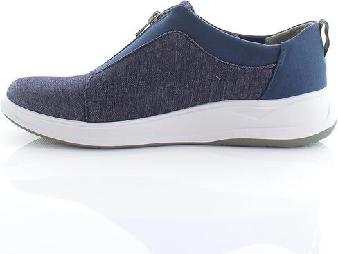 حذاء رياضي نسائي من BZees، Tag Along in Kuwait