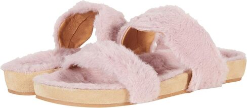 Jack Rogers Lauren Comfort Cozy in Saudi Arabia