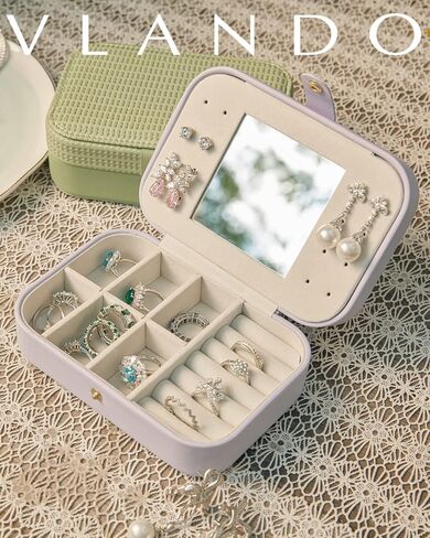 صندوق مجوهرات Vlando المحمول للسفر، حامل مجوهرات متعدد الوظائف لتخزين حلقات الأقراط والقلائد، منظم مجوهرات مع مقسم قابل للتعديل لفتحة المجوهرات DIY، هدية عيد ميلاد للنساء - رمادي in Kuwait